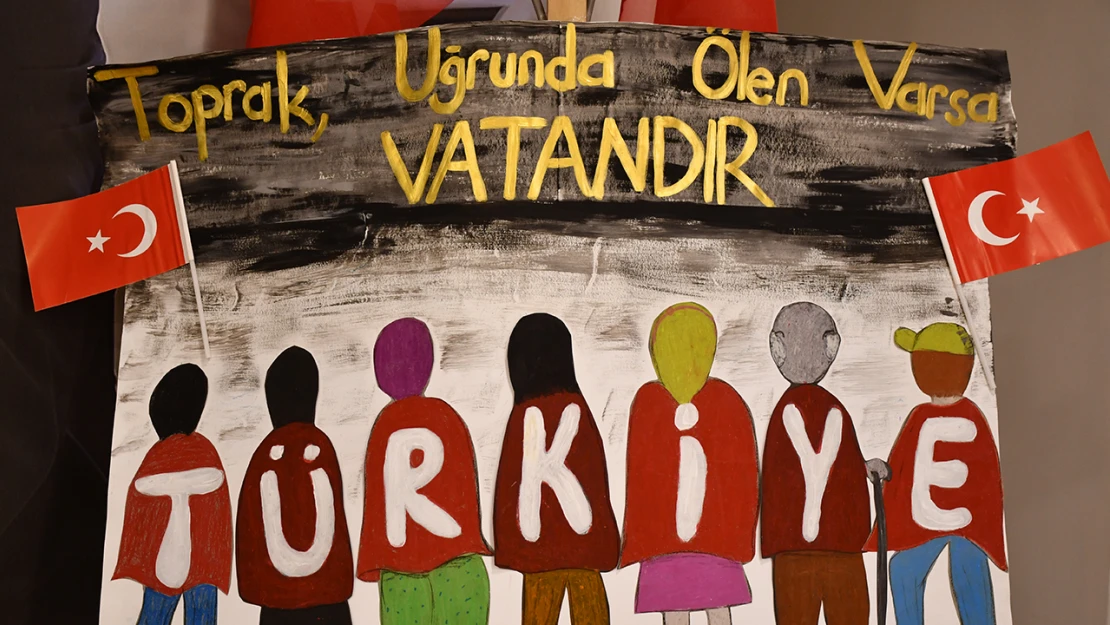 Özel gereksinimli çocukların yaptığı resimler sergilendi