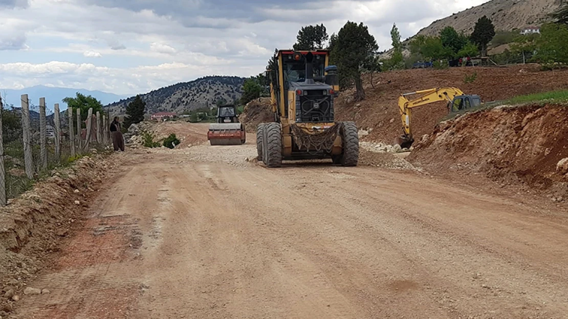 Pazarcık ve Dulkadiroğlu arasına 12 kilometrelik asfalt yol