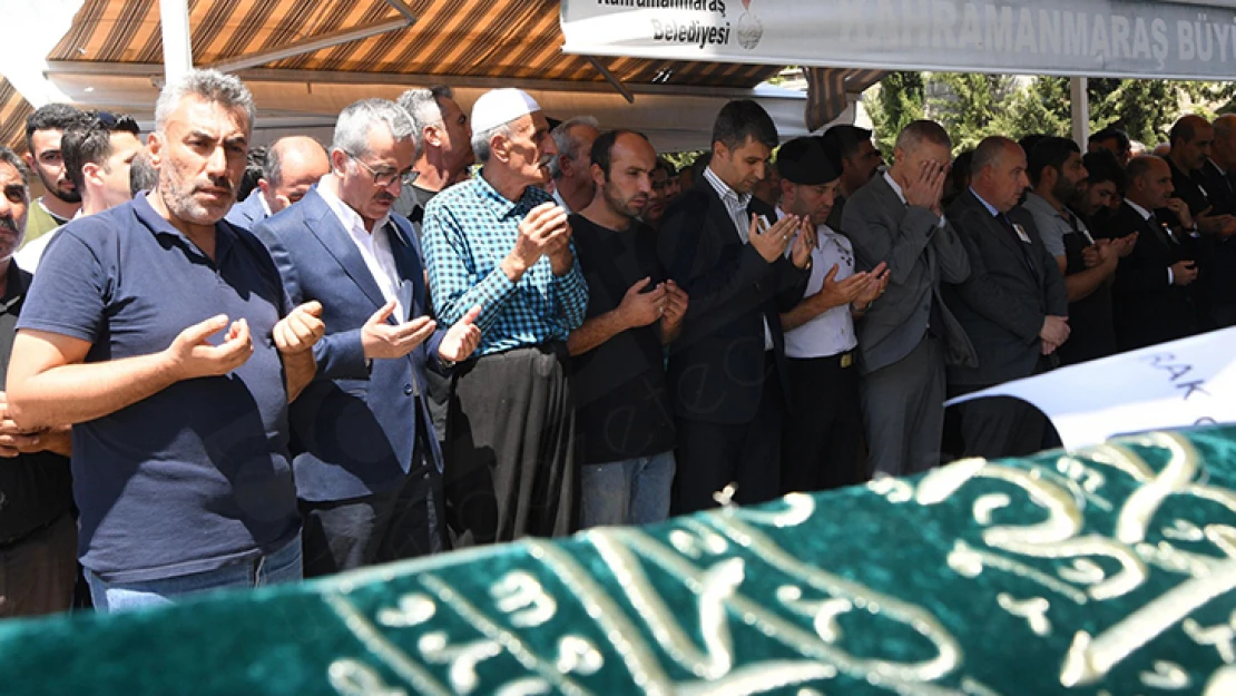 Polis Mehmet Özyürek, son yolculuğuna uğurlandı