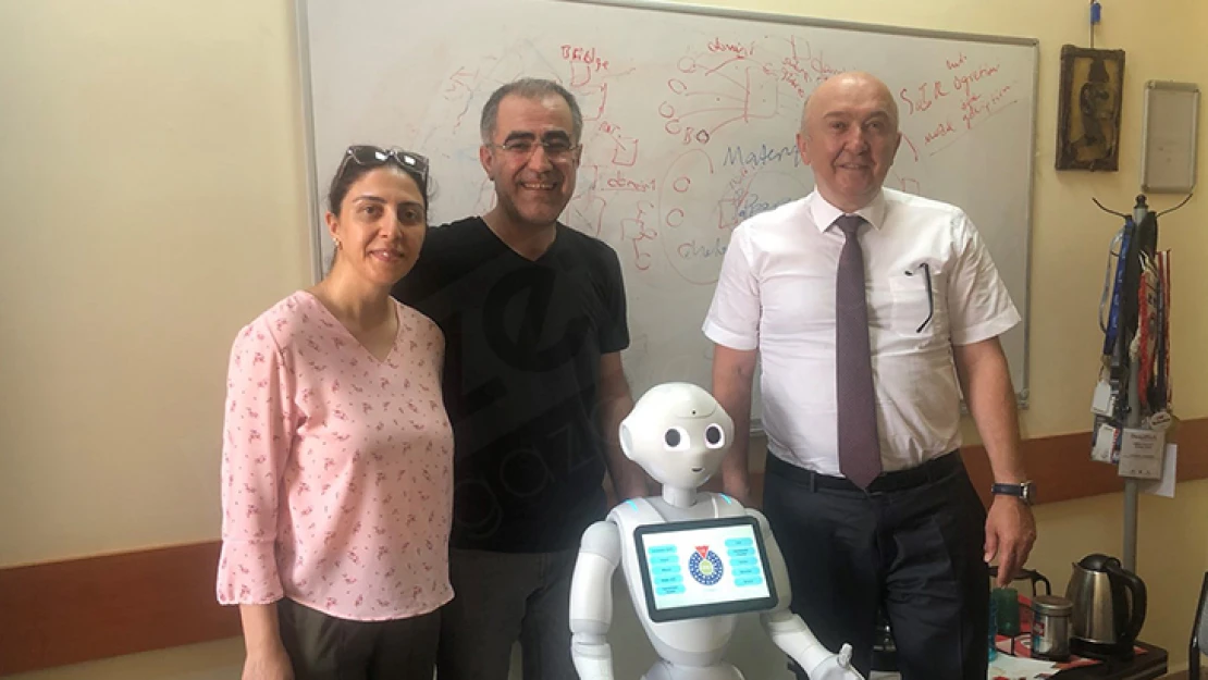 Robotik ve yapa zekâ alanındaki yenilikçi çalışmalar dikkat çekiyor