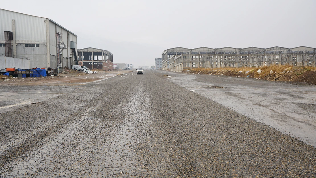 Sanayi sitesinin yeni yolu ulaşıma açıldı