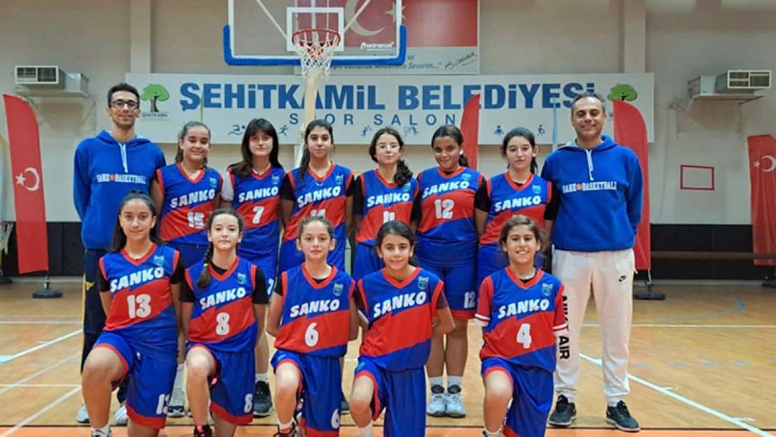 SANKO Okulları basketbol turnuvası il şampiyonu oldu