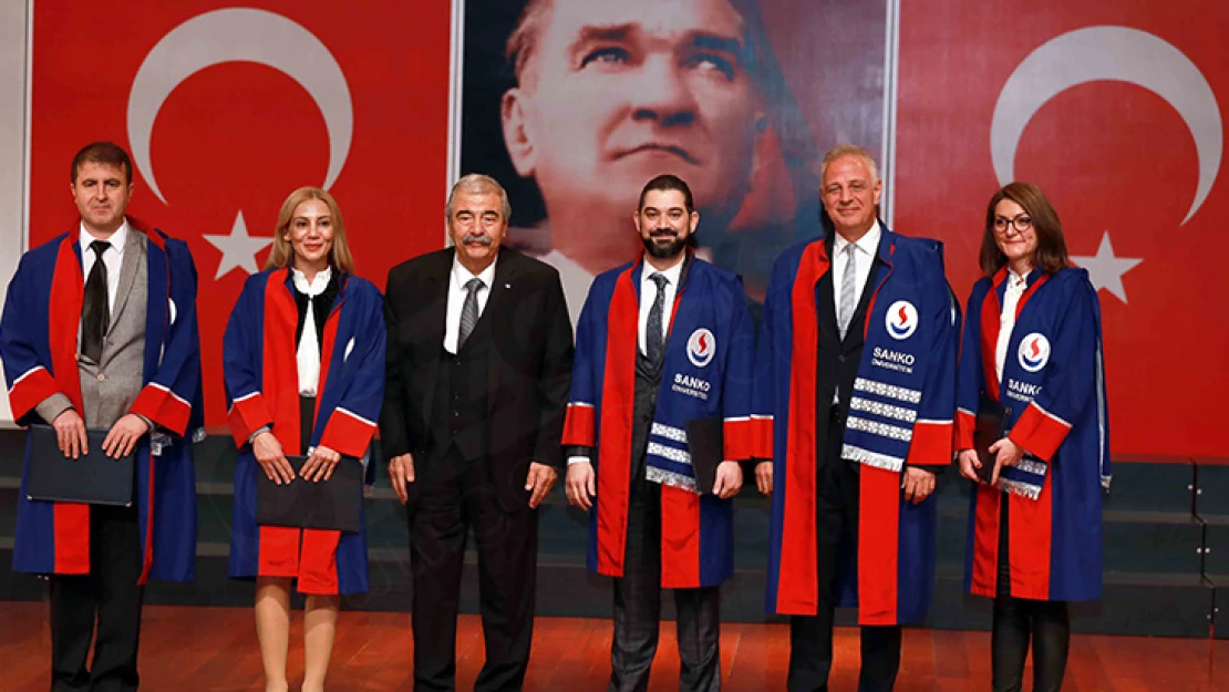 SANKO Üniversitesi, akademik yıl açılışı ve tıp fakültesi beyaz önlük giyme töreni düzenledi