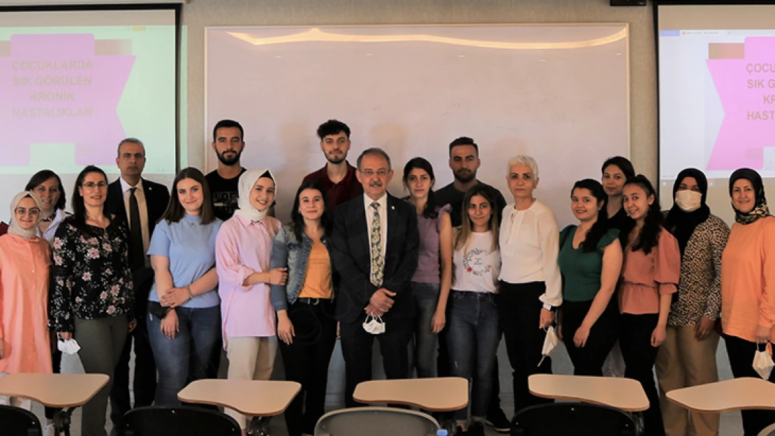 SANKO Üniversitesi'nde hemşirelik haftası kutlandı