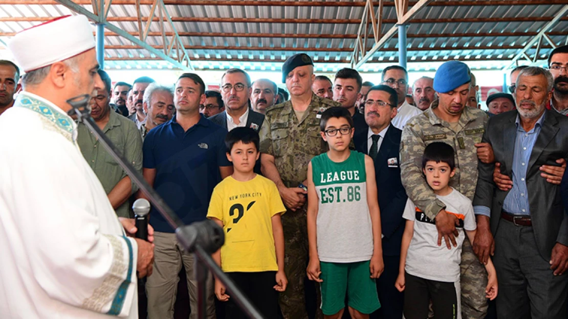 Şehit Yıldırım, gözyaşları arasında son yolculuğuna uğurlandı