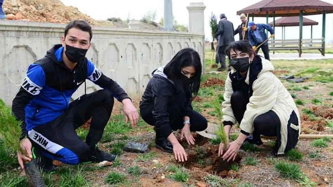 Spor Bilimleri Fakültesinden 'Geleceğe Nefes' kampanyasına destek