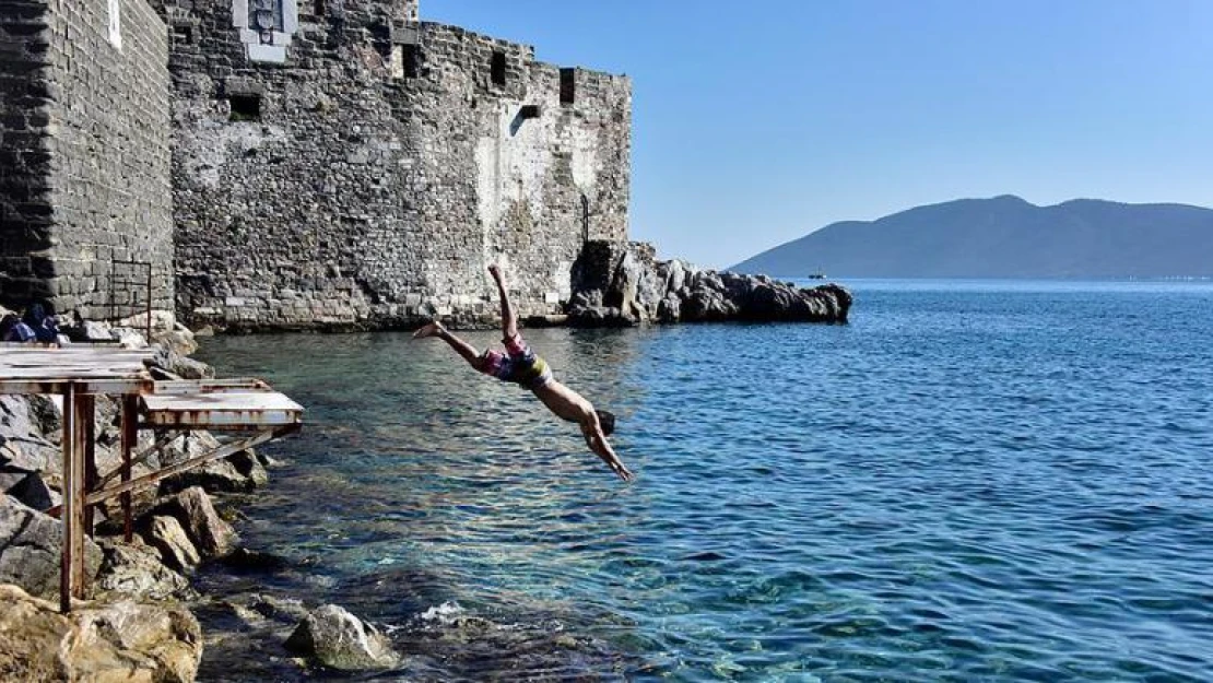 Bodrum'da şubat ayında deniz keyfi