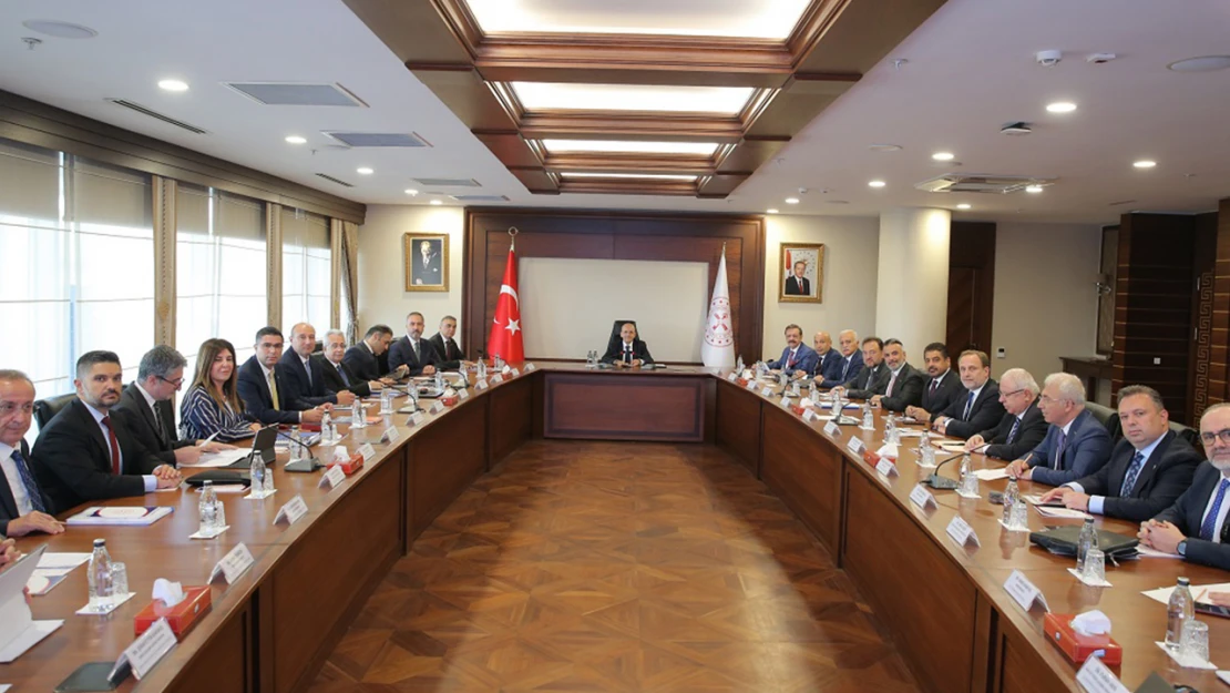 TOBB Başkanı Hisarcıklıoğlu: Kayıt dışılığın azaltılması hepimizin ortak hedefi'