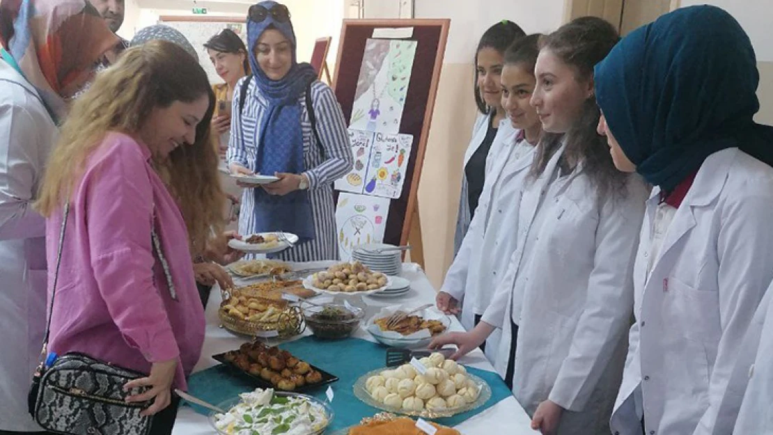 TOKİ Yıldız MTAL'de 'Dünya Çölyak Günü' etkinliği