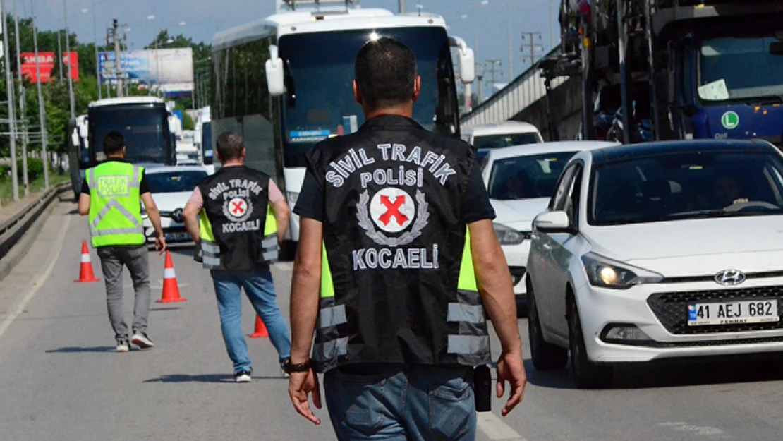 Trafik kazalarının en önemli sebebi aşırı hız