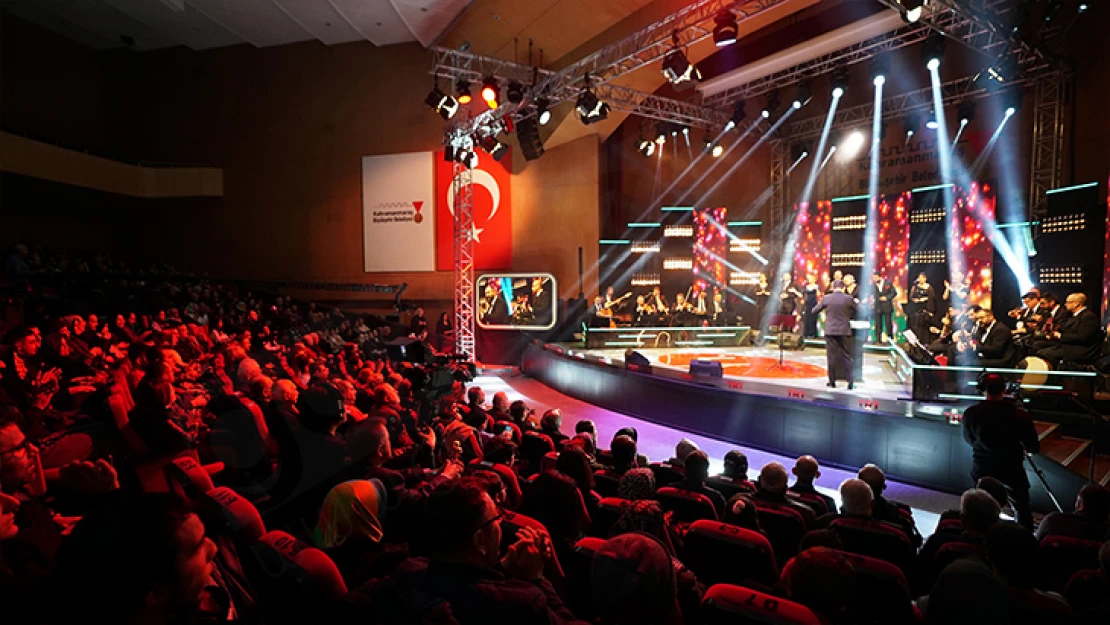 TRT Sanatçılarından muhteşem performans