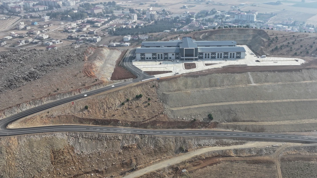 Türkoğlu acil durum hastanesi yolunu tamamlandı