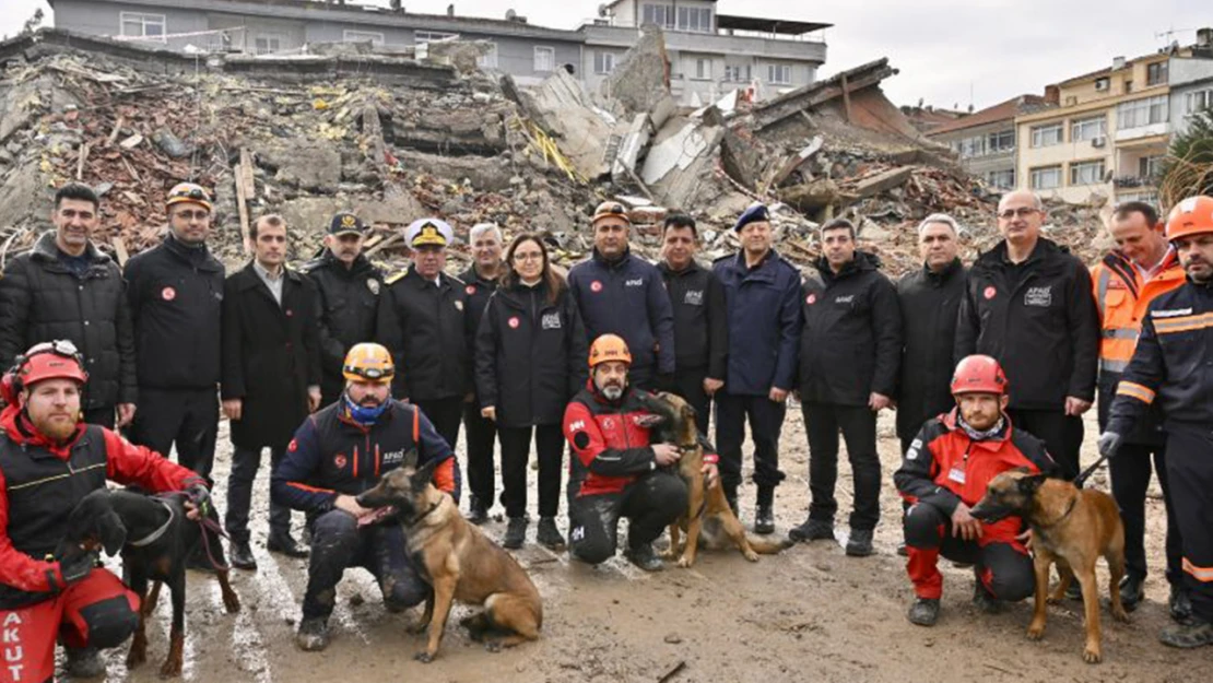 Yalova'da gerçeğini aratmayan deprem tatbikatı