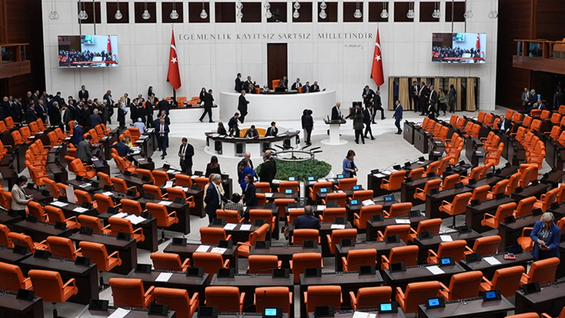 Yeni düzenleme ile ek vergiler yolda! Kredi kartı, tapu harcı gibi birçok alanı kapsıyor