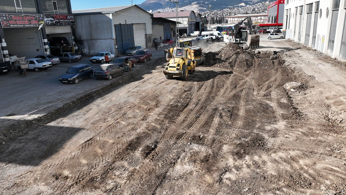 Yeni Sanayi Sitesi'nde altyapı hatları yenileniyor