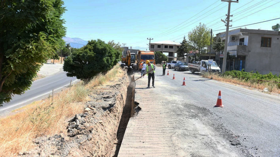 Yerleşim yerlerinin altyapı sorunu bir bir çözülüyor