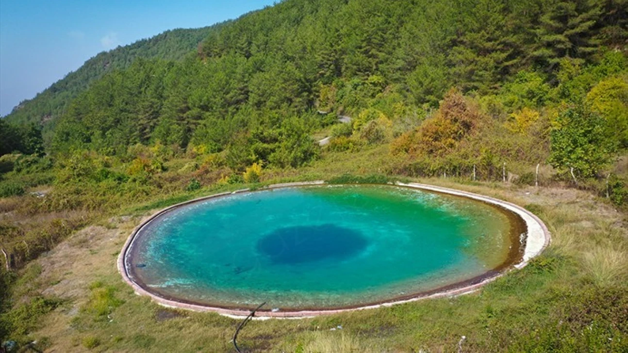 Nazar boncuğu görünümlü yangın göleti