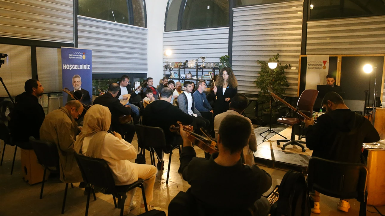 Bir Başka Orkestranın özel bireyleri müzikle engelleri aşıyor