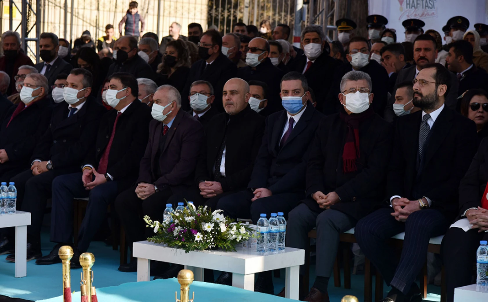 12 Şubat geçit töreni