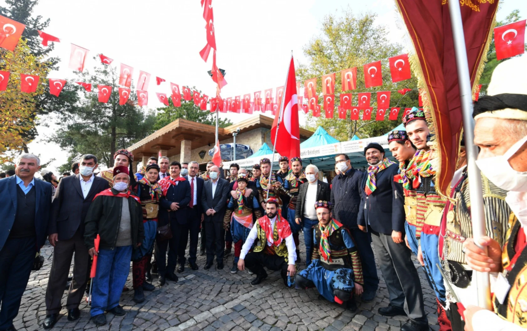 Bayrak Olayının 102'nci yılı