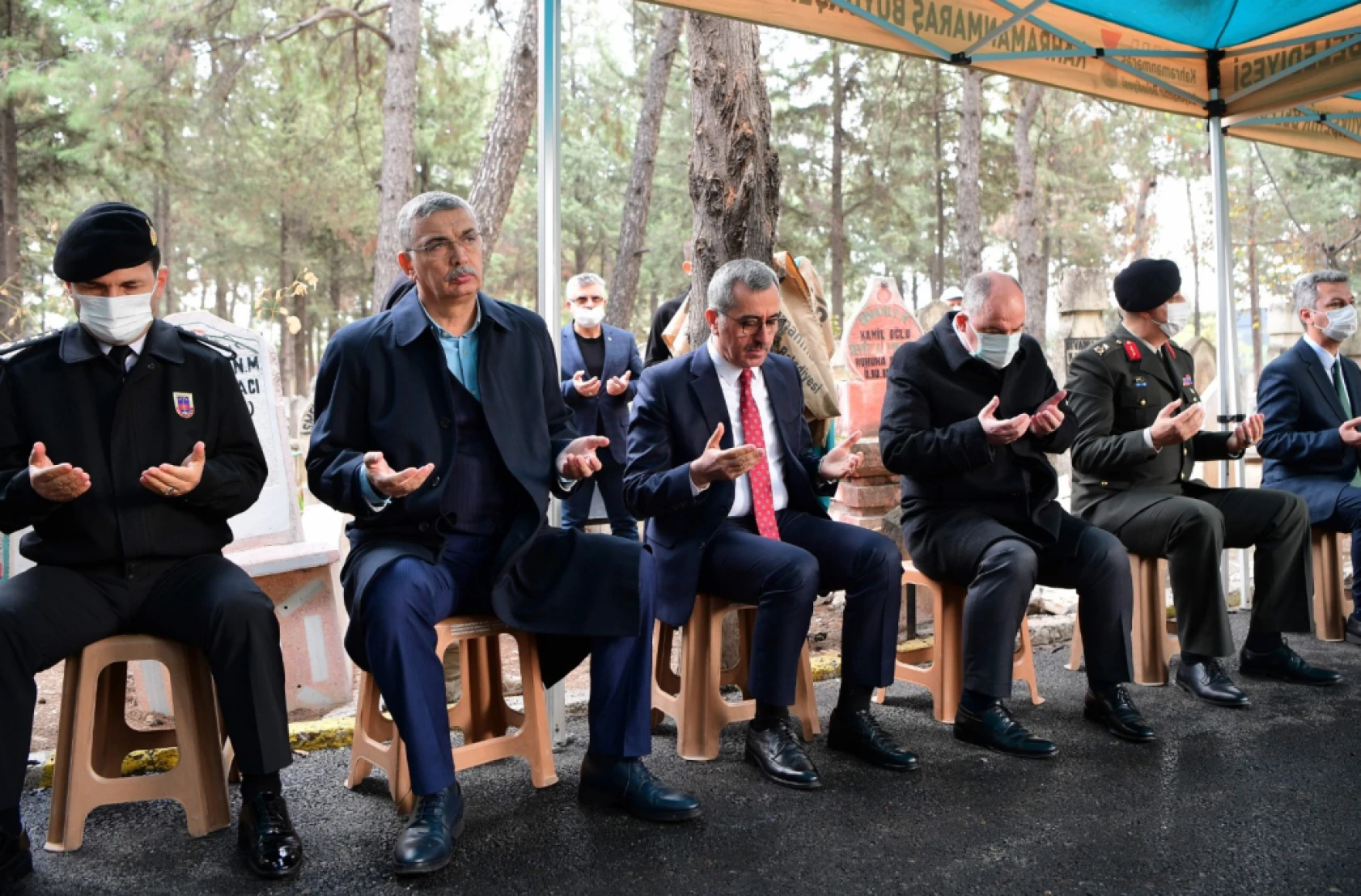 Bayrak Olayının 102'nci yılı