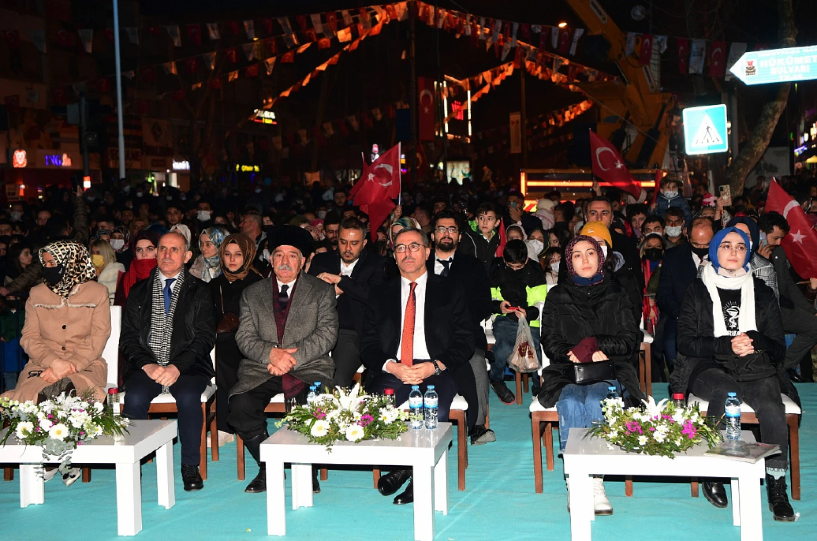 Kıraç konseri ve Tiyatro gösterisi