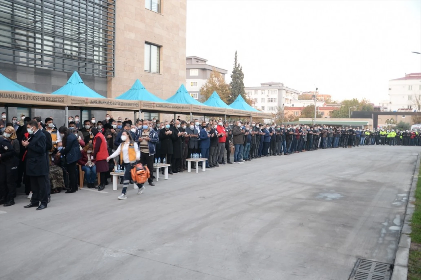 Şehit Polis Memuru Barış Göl, törenle uğurlandı