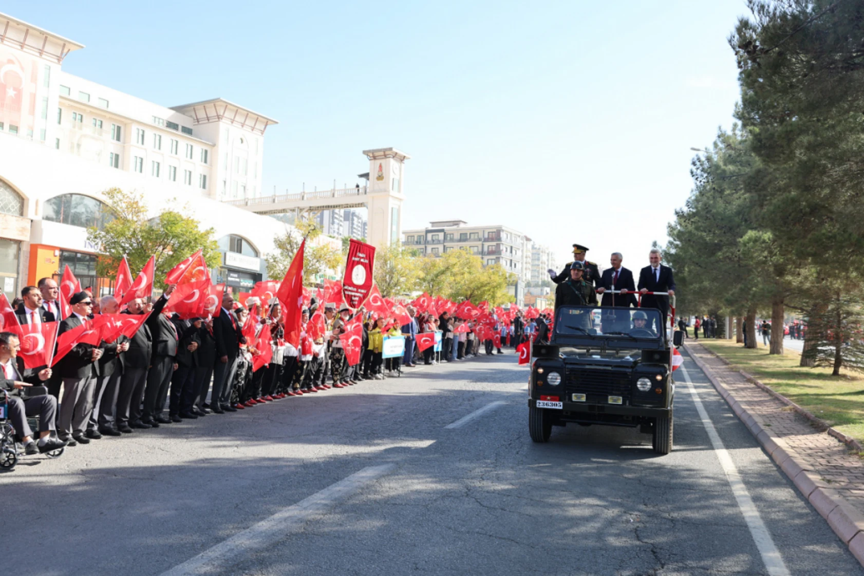 Kahramanmaraş'ta cumhuriyetin 101'inci yılı coşkuyla kutlandı
