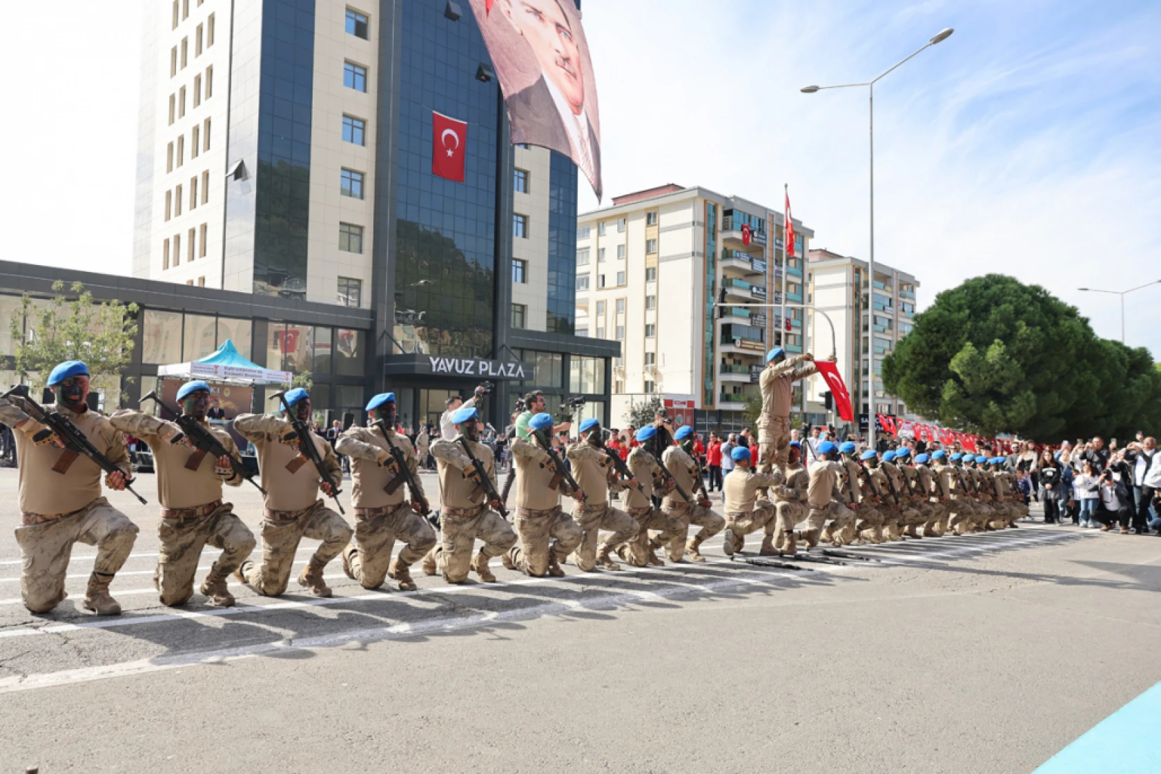 Kahramanmaraş'ta cumhuriyetin 101'inci yılı coşkuyla kutlandı