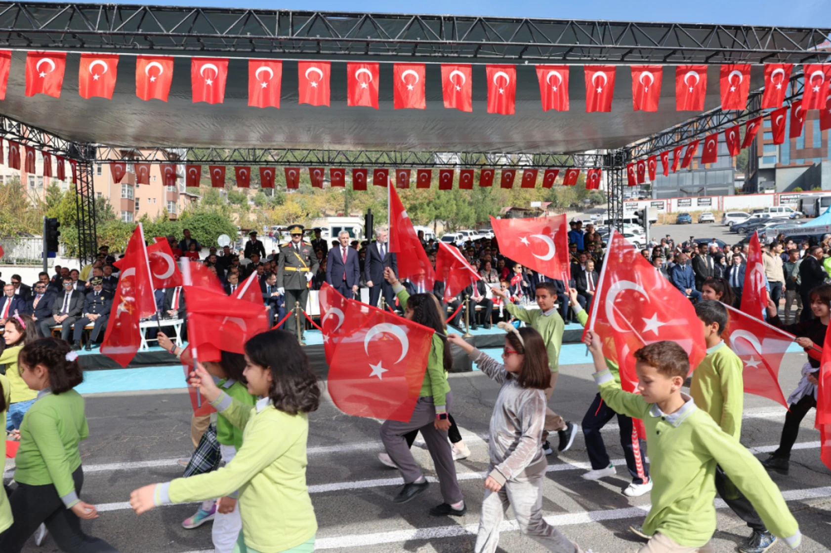 Kahramanmaraş'ta cumhuriyetin 101'inci yılı coşkuyla kutlandı