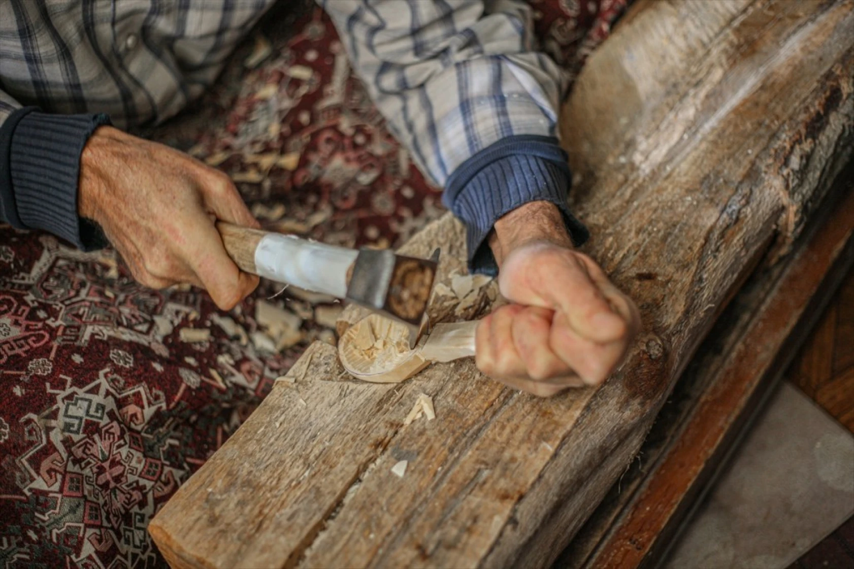 Tahta kaşık zanaatı