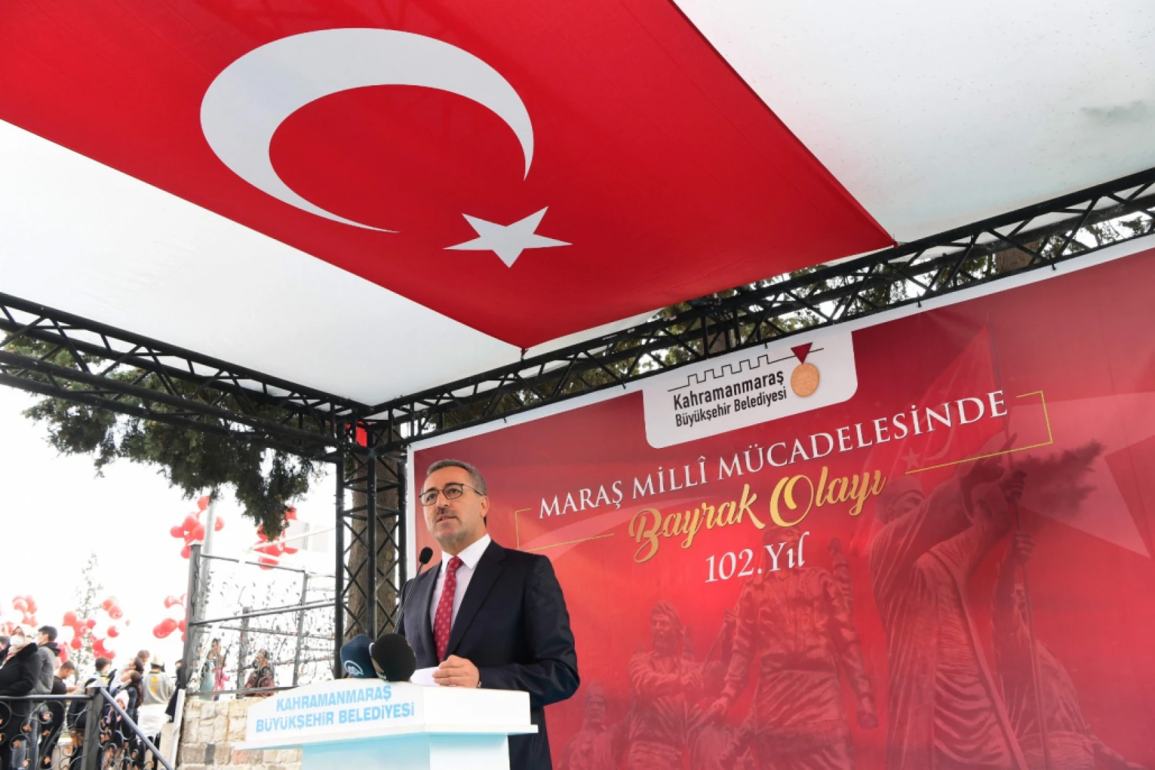 Bayrak Olayının 102'nci yılı