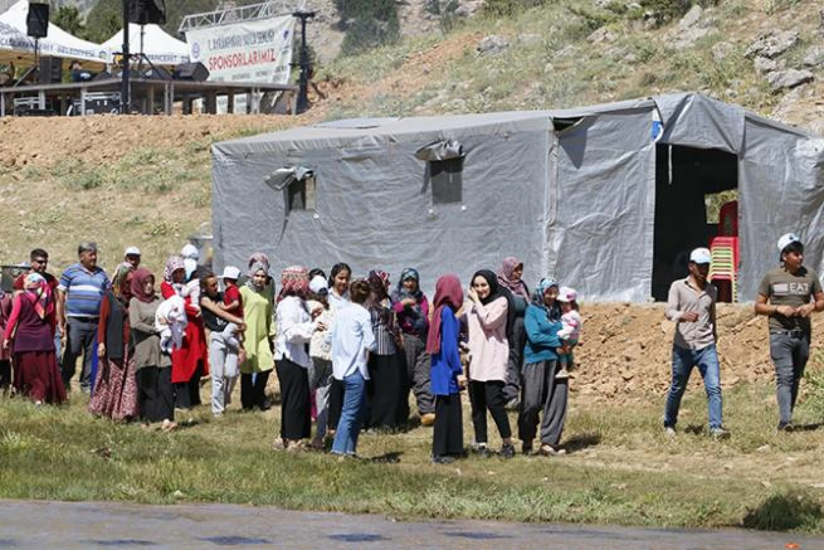 Çağlayancerit Ayranpınarı 1. Yayla Şenliği!