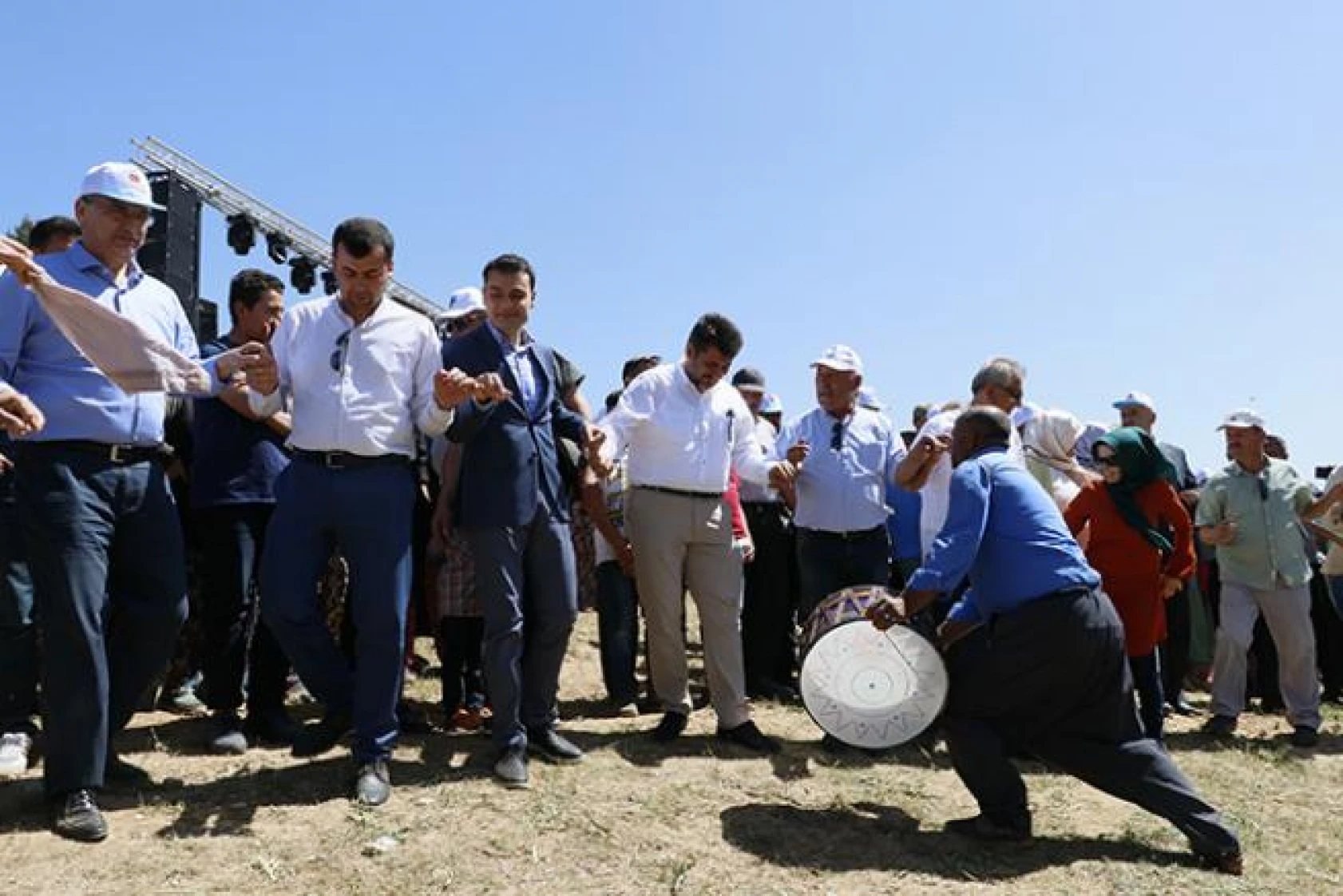 Çağlayancerit Ayranpınarı 1. Yayla Şenliği!
