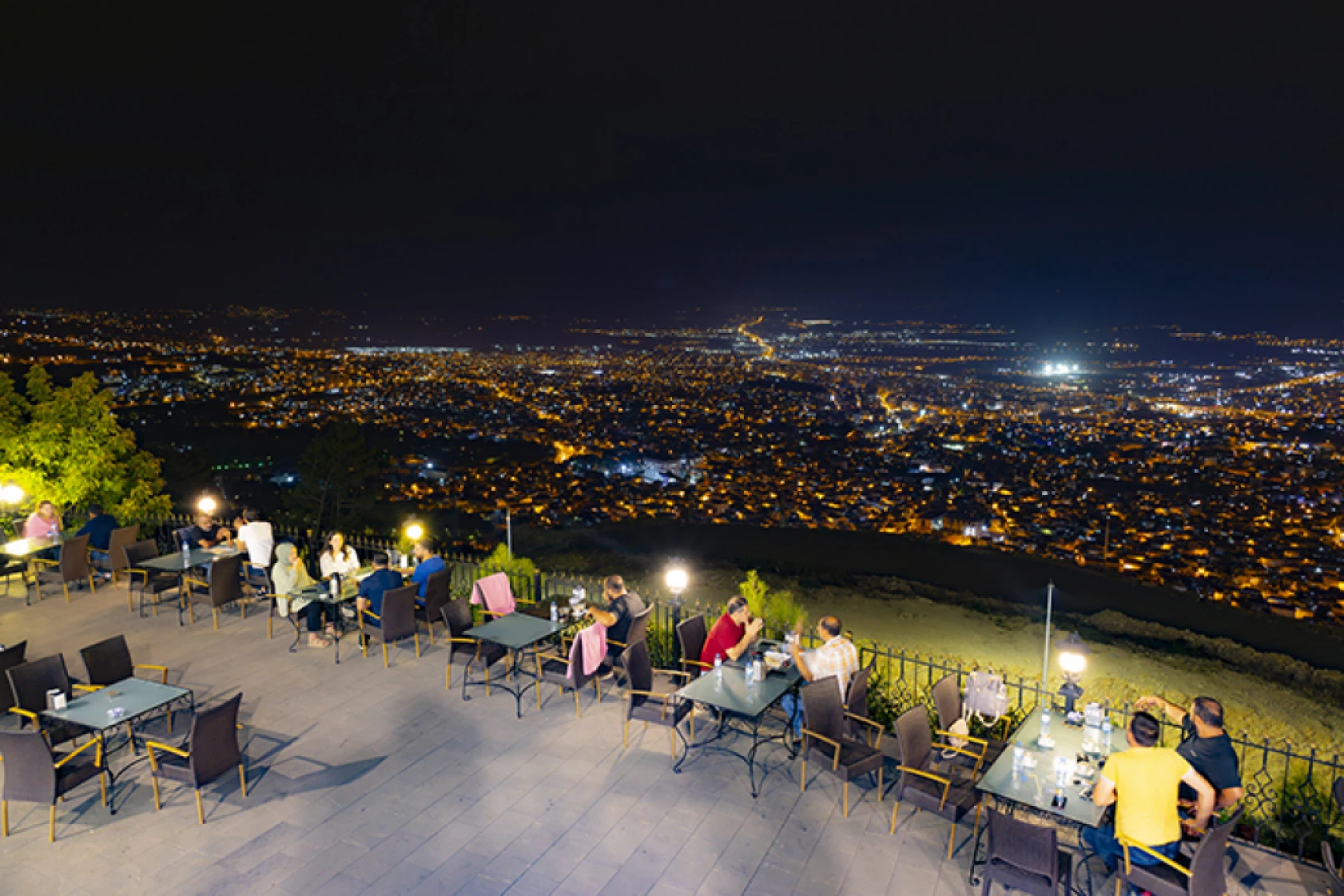 Şehrin yeni turizm tesisi: Şairler Tepesi