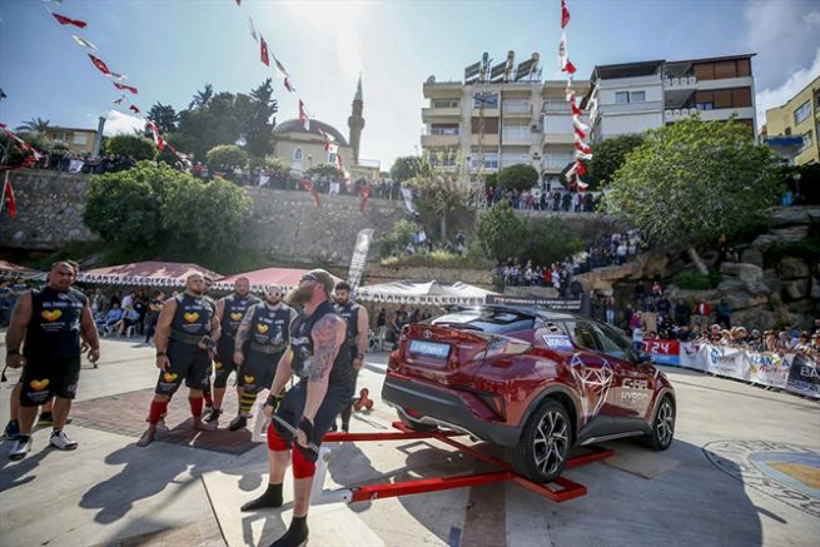 Dünyanın en güçlü adamları Türkiye'de!