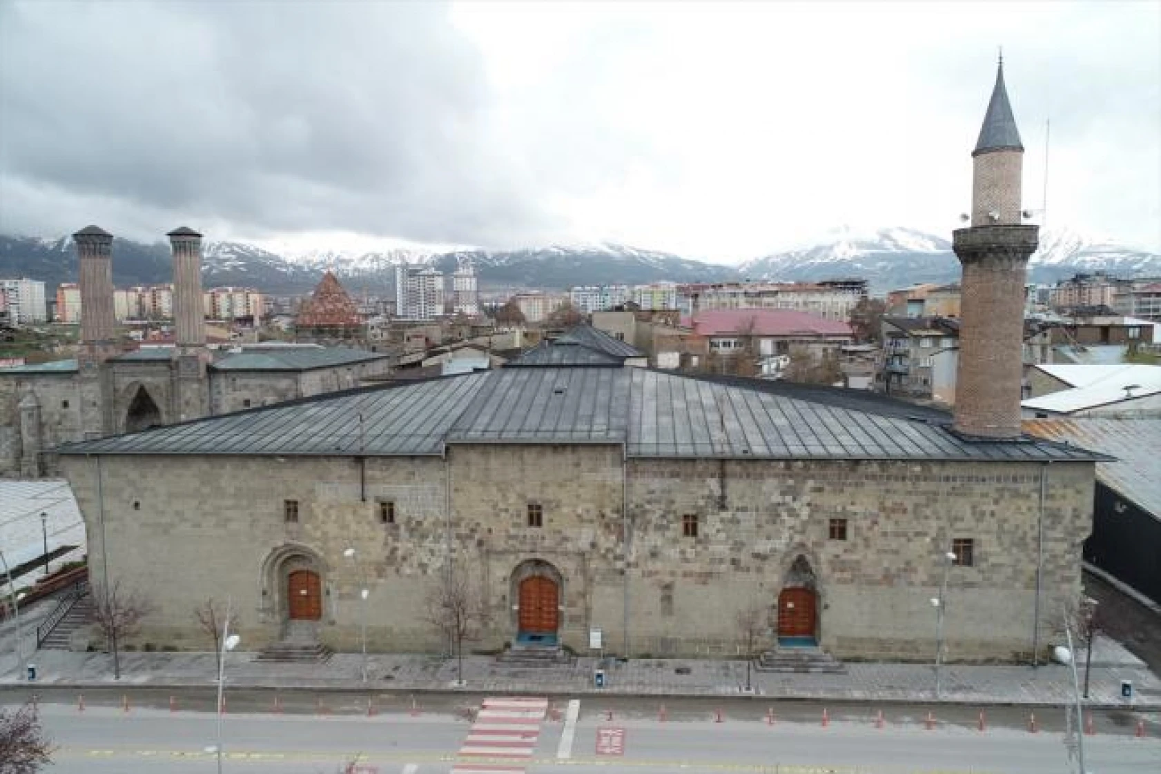 Türkiye'nin Simge Camilerinde sessizlik