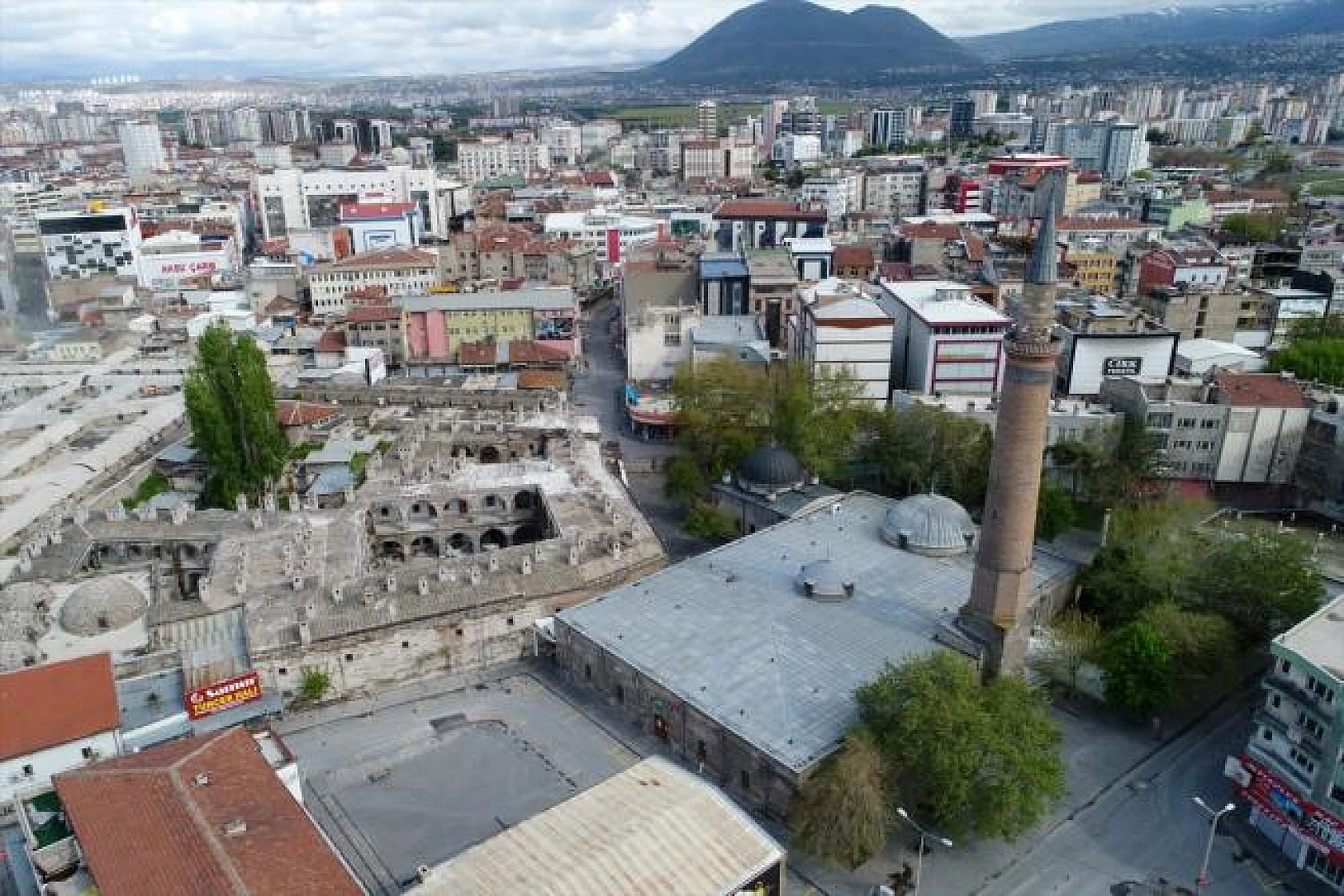 Türkiye'nin Simge Camilerinde sessizlik