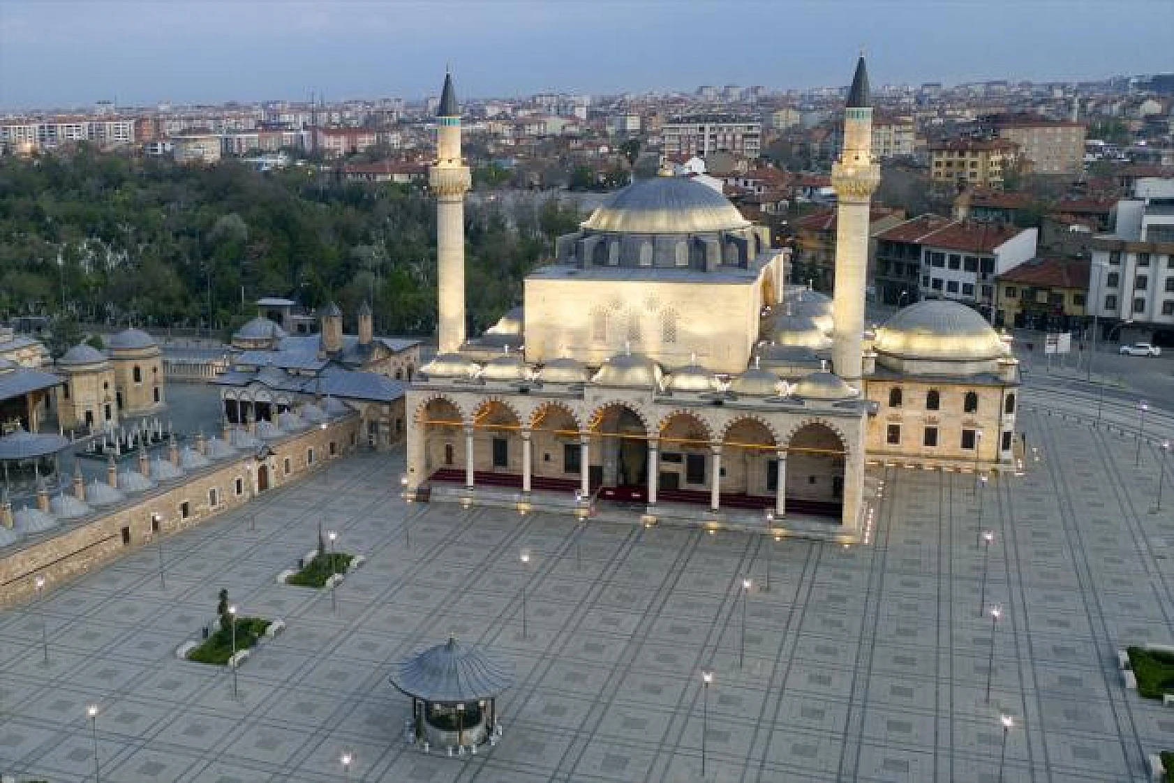 Türkiye'nin Simge Camilerinde sessizlik