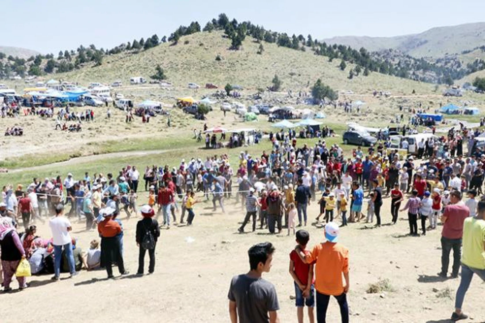 Çağlayancerit Ayranpınarı 1. Yayla Şenliği!