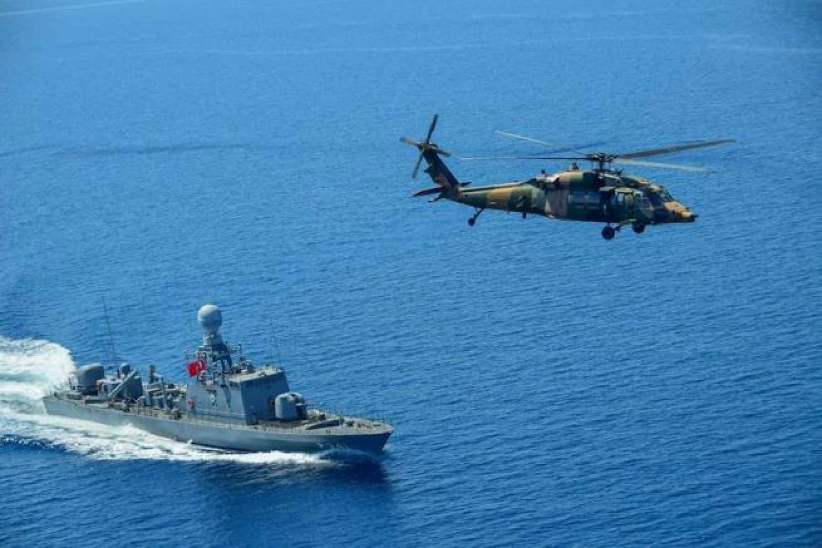 TSK, ayın fotoğraflarını yayınladı