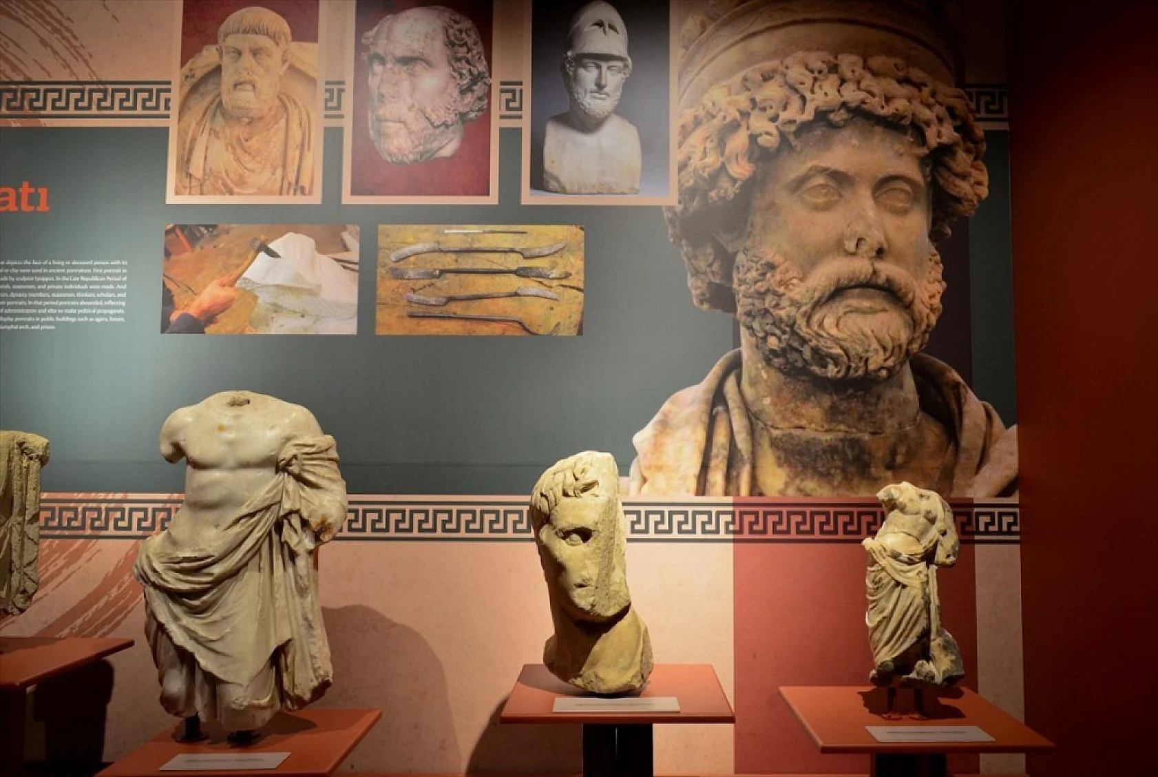 Müzeye dönüştürülen eski adliye binası tarihe ışık tutuyor