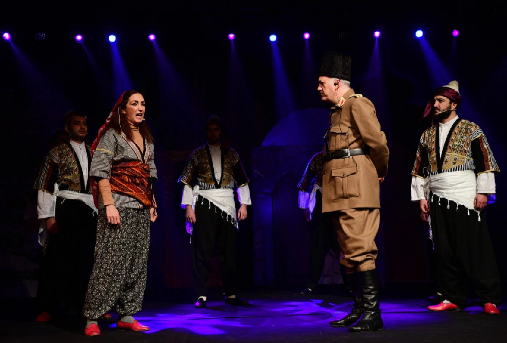 Kıraç konseri ve Tiyatro gösterisi