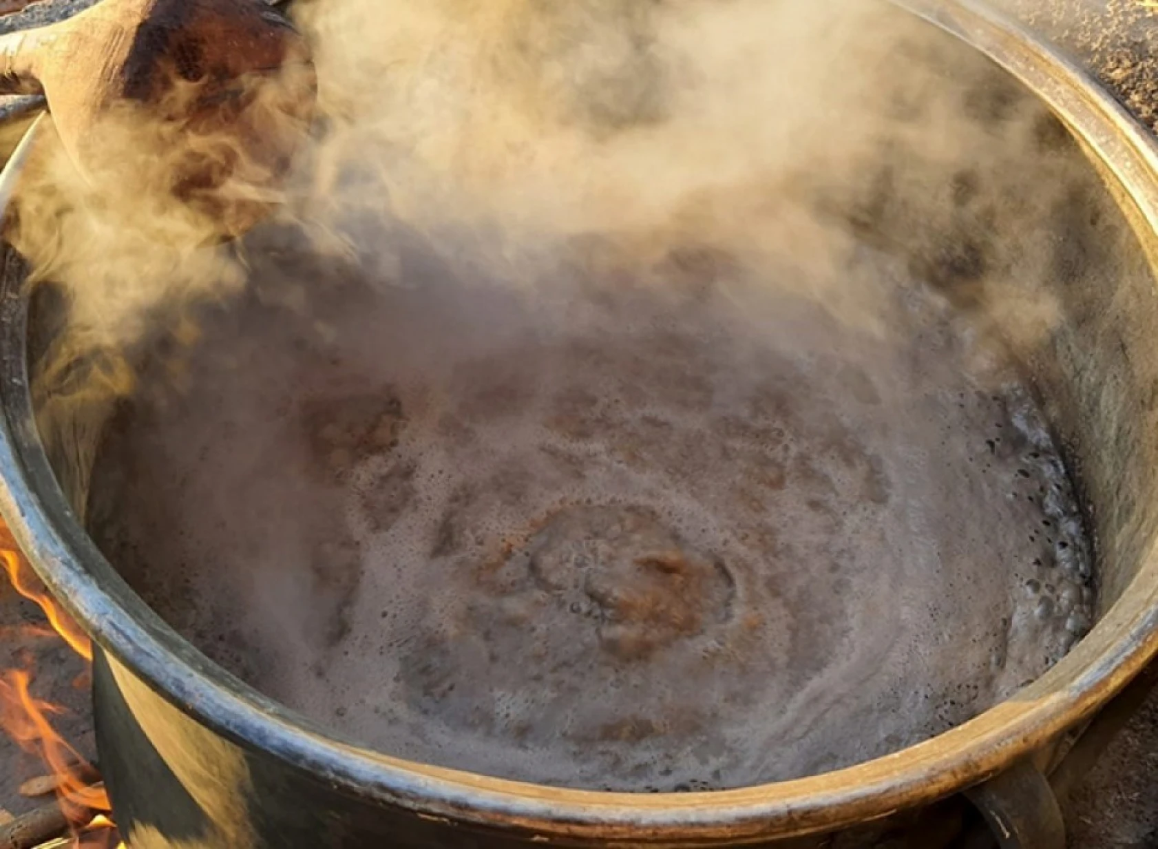 Şifa deposu üzüm pekmezinin sofralara yolculuğu