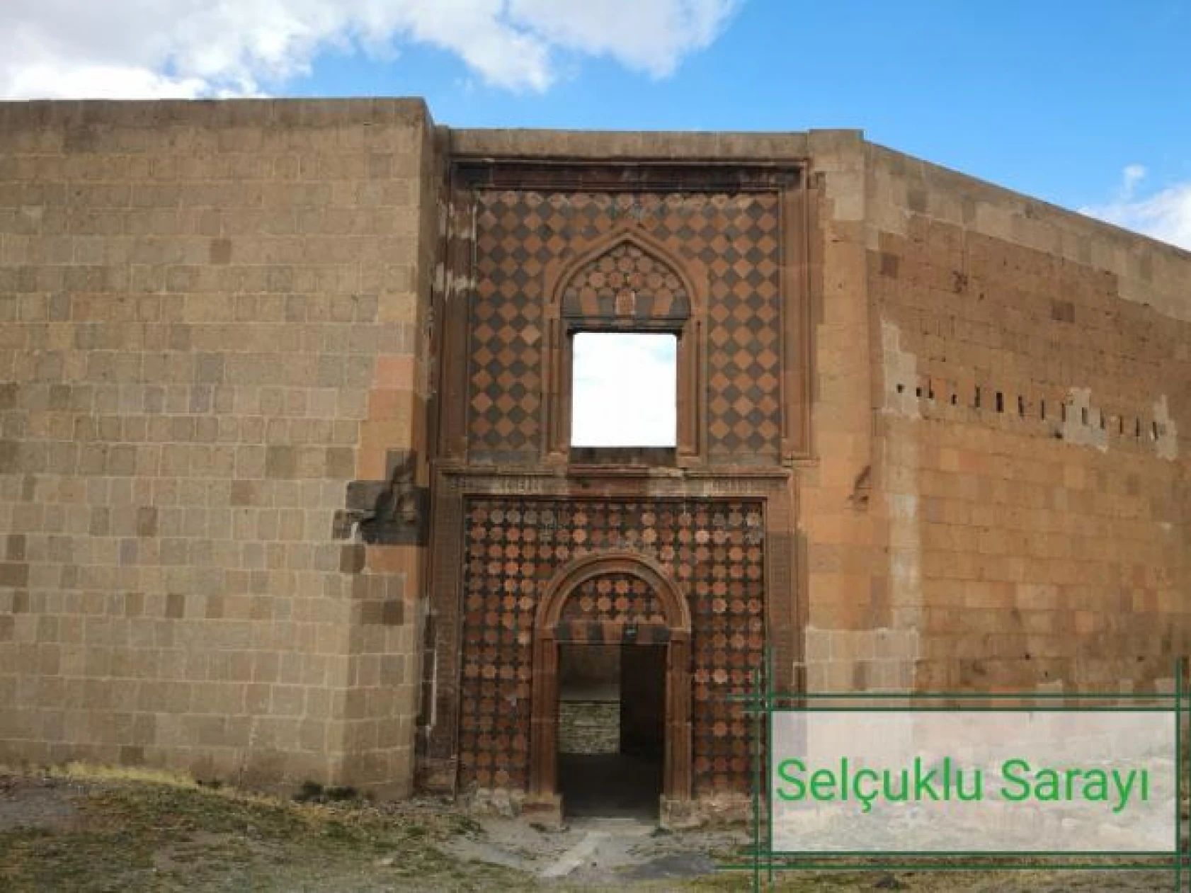 Gezgin Yazar Mehmet Şerif Çiçek'in objektifinden Kars!