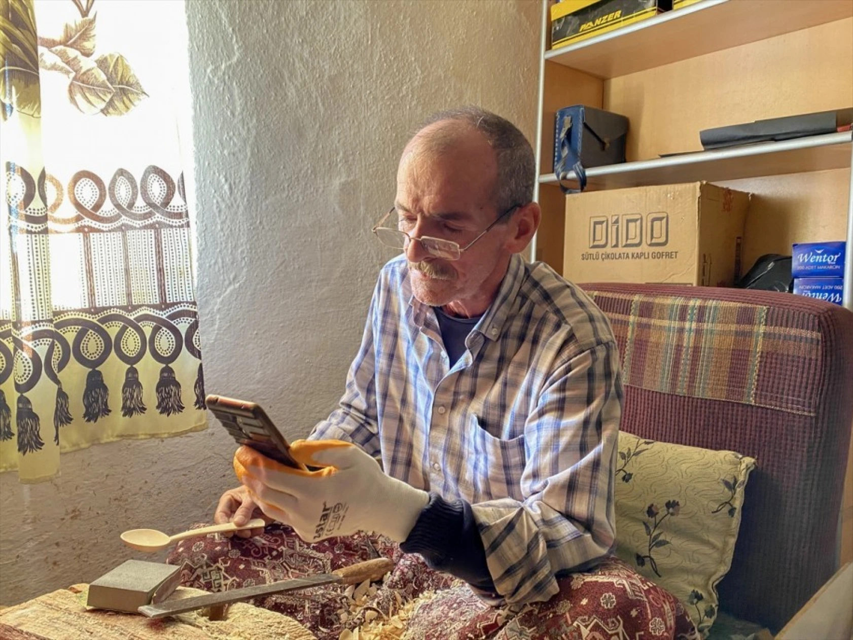 Tahta kaşık zanaatı