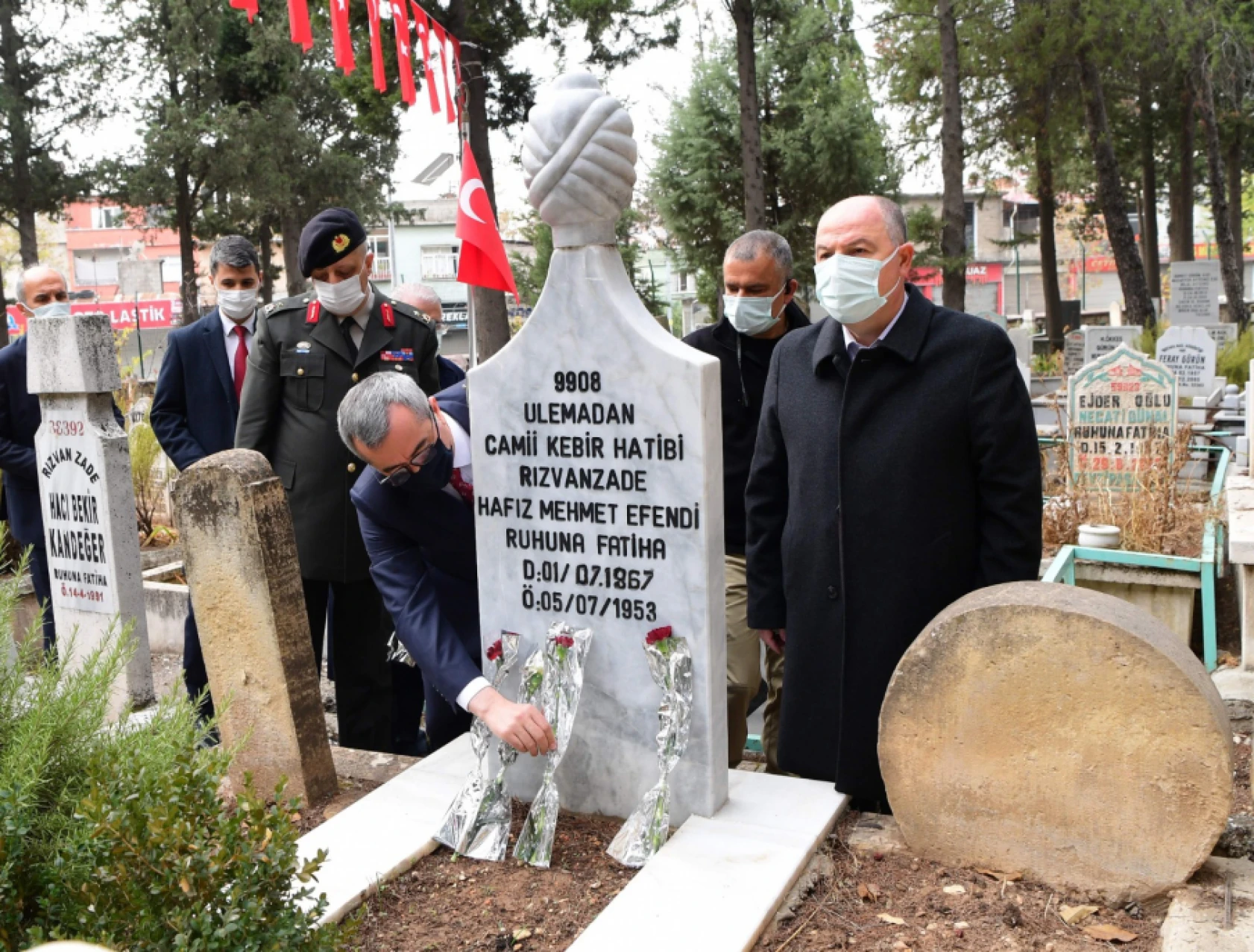 Bayrak Olayının 102'nci yılı