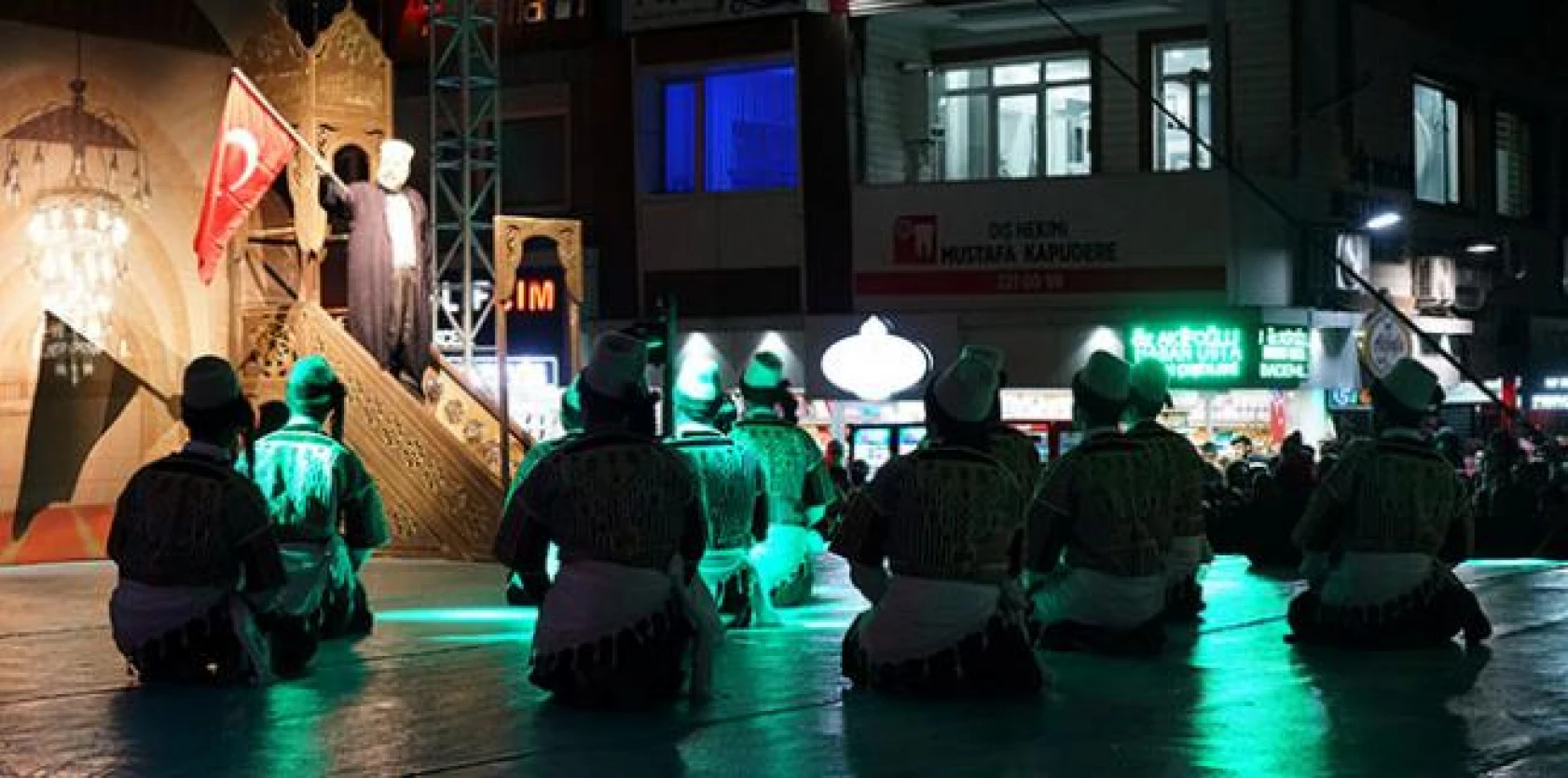 Kahramanmaraş'ta temsili gösterilere yoğun ilgi!