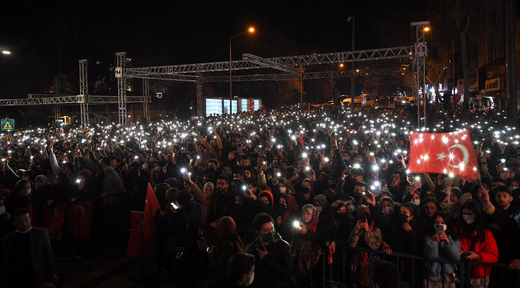 Kıraç konseri ve Tiyatro gösterisi