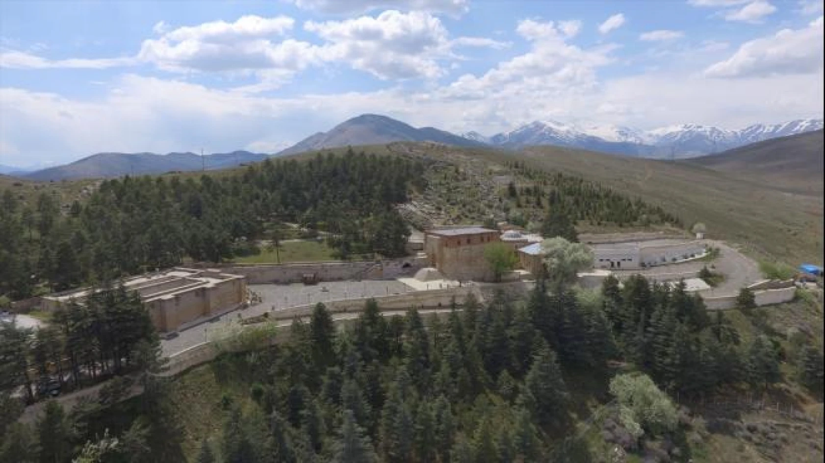 Eshab-ı Kehf Külliyesi